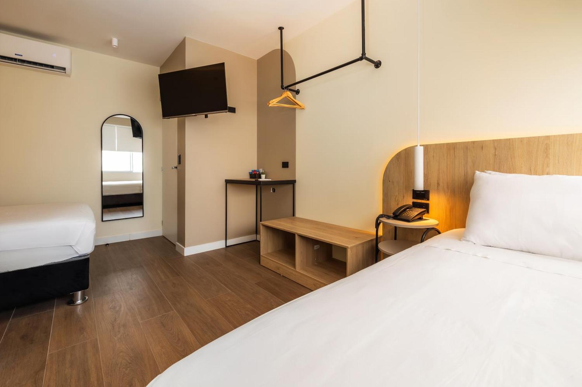 Hotel Solec פיורה מראה חיצוני תמונה